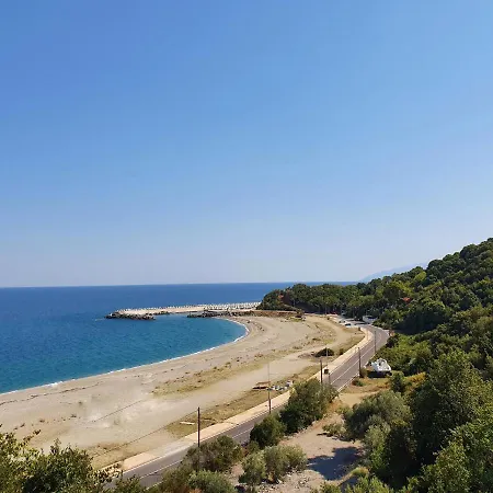 Golden Ξενοδοχείο 3*