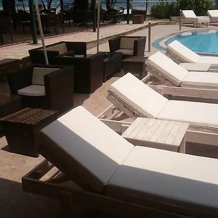 Golden Hotel 3*