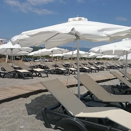 Golden Hotel Agiokampos (Larissa)