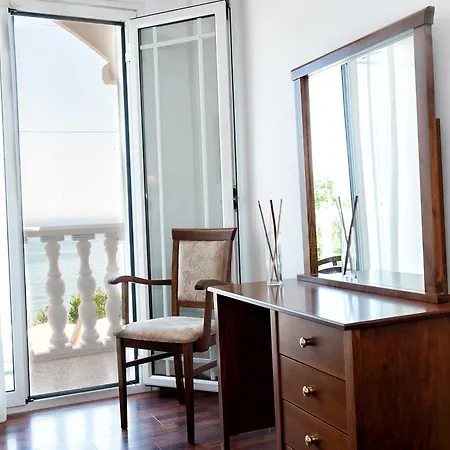 Hotel Golden 3*