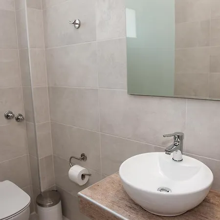 Hotel Golden 3*