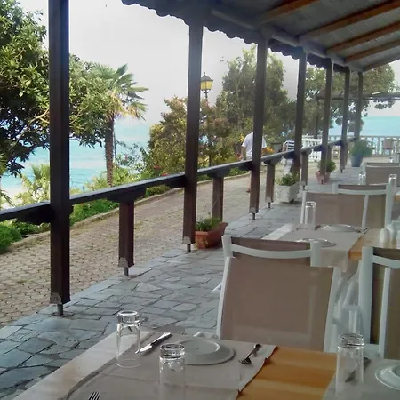 Hotel Golden 3*